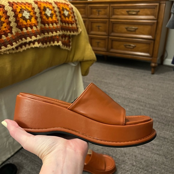 Brown, Peche Brand Platforms, size 7.5 - Picture 3 of 5